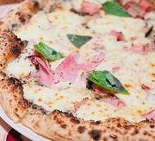 Truffle Meat Pizza