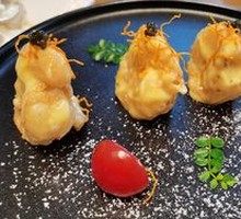 Caviar Glass Sea Tiger Shrimp Balls