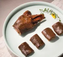Chaozhou Braised Goose Head