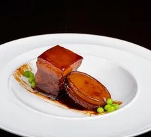 Jiuting Signature Braised Pork with Abalone