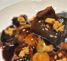 Braised Eel with Single Garlic