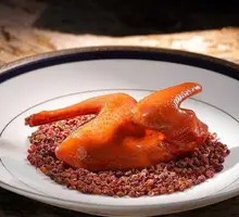 Red Pearl Oil-Steamed Young Pigeon