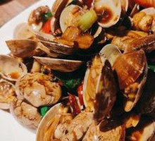 Spicy Stir-Fried Clams