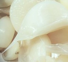 Sweet Pickled Garlic