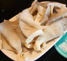 Enoki Mushroom