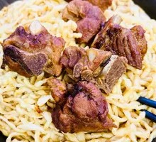 Pork Rib Noodles Stewed