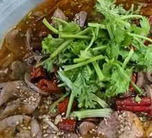 Sichuan-style Boiled Pork Kidney