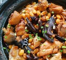 Braised Chicken with Edamame