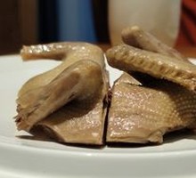 Green Pepper Young Pigeon