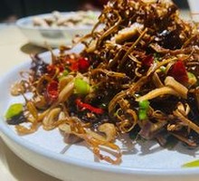 Tea Tree Mushroom Stir-fried Tripe Strips