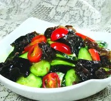 Cucumber and Wood Ear Mushroom Rice Bowl