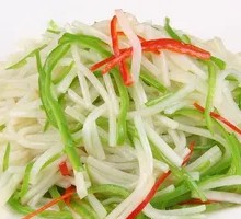 青椒土豆丝盖浇面