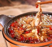 Stoneware Stir-fried Bullfrog