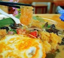 Pig's Liver Noodles with Pig's Skin