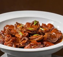 Pork Trotter and Fresh Abalone Bake