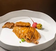 Steamed Chicken in Soy Sauce