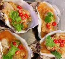 Garlic Roasted Oysters