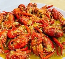 Golden Soup with Garlic Paste