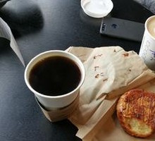 Vanilla Hazelnut Latte