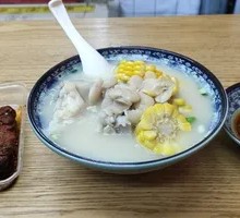 Braised Pork Trotter with Chinese Yam