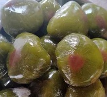 Red Bean Green Rice Balls