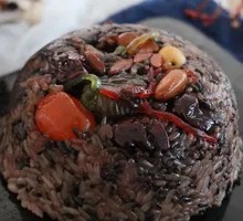 Round and Round Blood Rice Eight Treasure Rice Cake