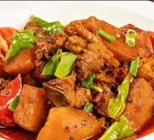 Small Portion Big Plate Chicken