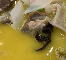 Bai Luobo Pig Stomach and Lung Pot