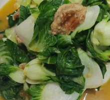 Braised Pork Balls with Greens