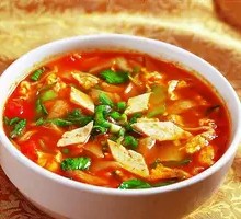 Tomato and Egg Noodle Soup