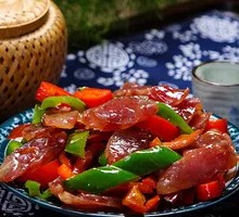 Stir-Fried Green Pepper with Sausage