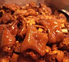 Special Braised Pig Trotters