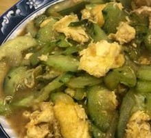 Cucumber and Egg Stir-fry