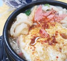 Three Delicacies Clay Pot Noodles