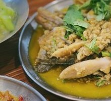 Stir-Fried Bamboo Clams with Garlic