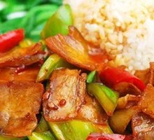Spicy Pork Stir-fry Rice Bowl