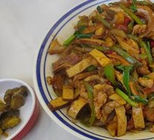 Green Pepper Shredded Pork with Tofu Dried Noodles
