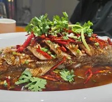 Stir-Fried Sea Bass with Garlic
