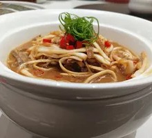 Handmade Sichuan Pickled Cabbage Stewed Pig's Trotter