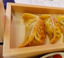 Honey Glazed Pork Dumplings