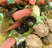 Pickled Cabbage Braised Pork Balls