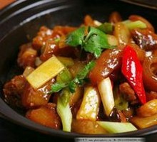 Braised Beef Tendon and Beef Brisket