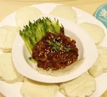 Beijing-style Shredded Pork in Soy Sauce