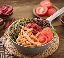 番茄嫩肉丝米线