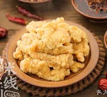 Sour Soup Pork Crisp Noodles