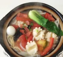 Three Delicacies Overbridge Rice Noodles