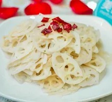 Stir-Fried Lotus Root Slices