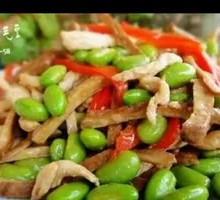 Green Pepper, Tofu Skin, and Edamame with Shredded Pork