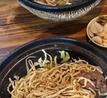 Snow Cabbage and Pork Noodles