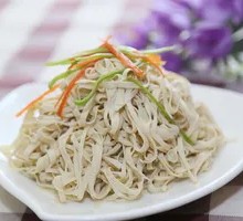 Duck Blood and Tofu Skin Stir-fry